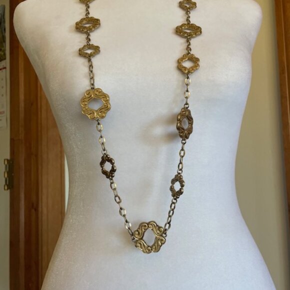 LIA SOPHIA Gold Tone Etched Link Long Necklace Vintage Retired - Picture 2 of 13